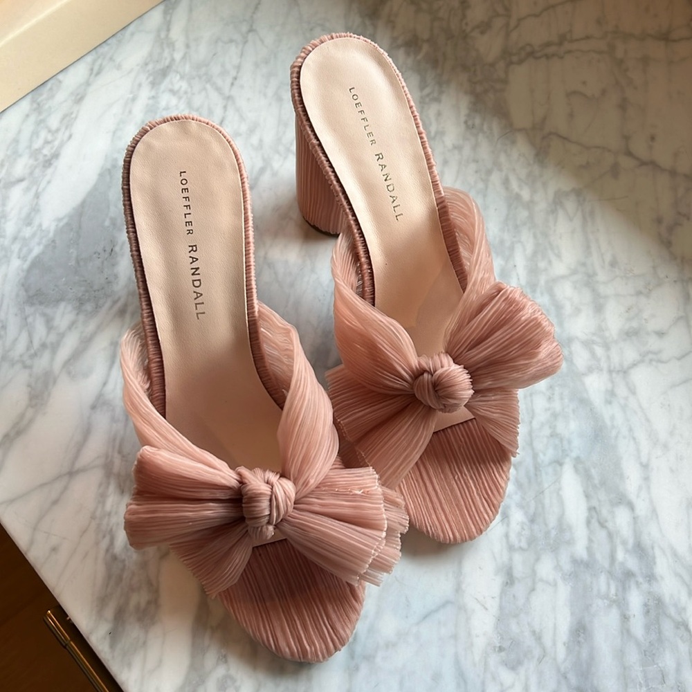 NEW IN BOX Loeffler Randall Penny Bow Heel